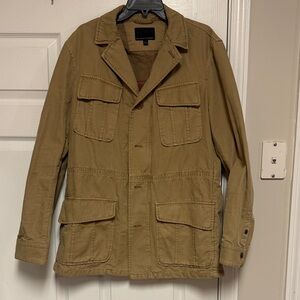 Banana Republic Men's Field Jacket in Tan Size L